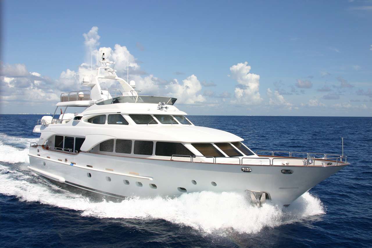 Benetti 110