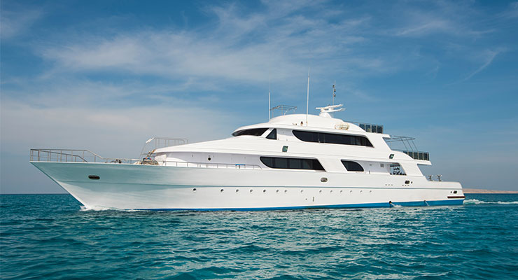 Booking of a Yacht Charter Dubai