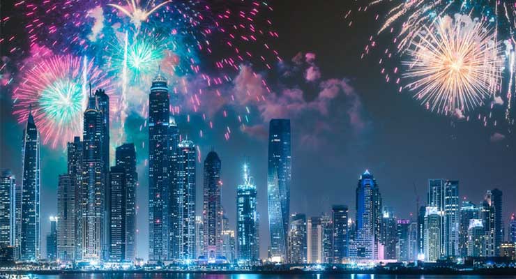 10 Exciting Ways to Spend New Year’s Eve on Yacht in Dubai