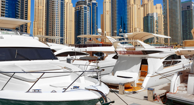 hire-a-yacht-in-dubai