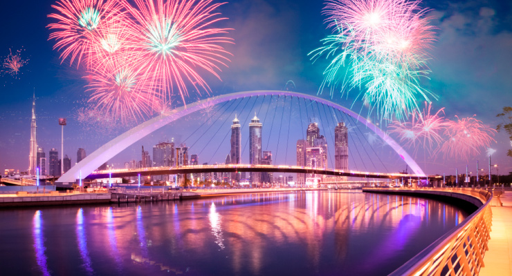 Witness the fireworks in Dubai